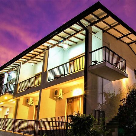 Jack Tree Lodge Kandy Exterior photo